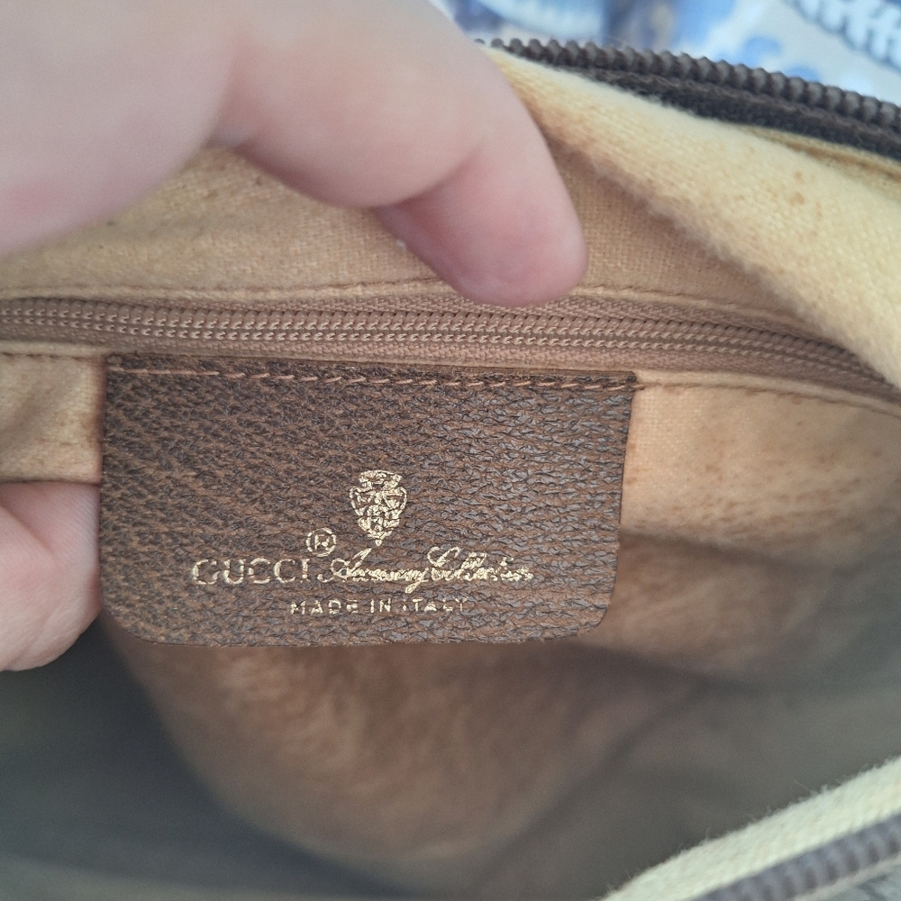 Vintage Gucci Accessory Collection Sherry Crossbody - Picture 12 of 16